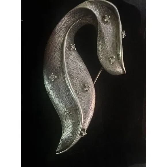 Kenneth Jay Lane Vintage Oversized Brushed Leaf Brooch Pin